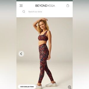 BNWT Beyond Yoga Retro Floral Print Bra and Legging Set